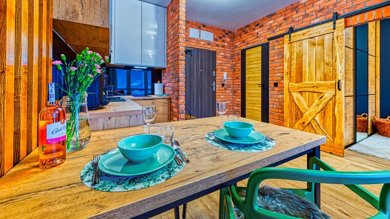 Apartament Bialy Wilk - 5D Apartamenty Świeradów-Zdrój Eksteriør bilde