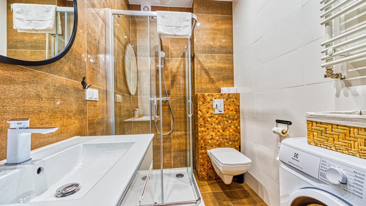Apartament Bialy Wilk - 5D Apartamenty Świeradów-Zdrój Eksteriør bilde